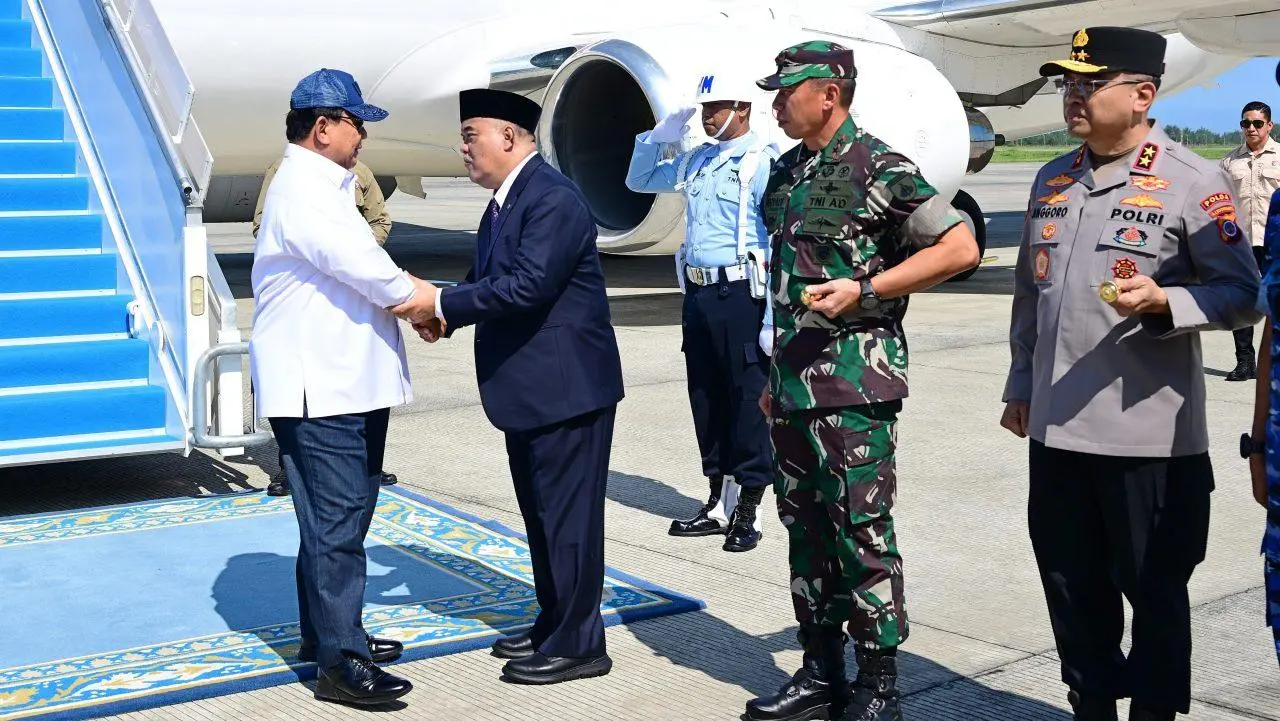 Presiden Prabowo Tiba di Yogyakarta, Sambut Langsung Presiden Macron untuk Tinjau Akmil Magelang