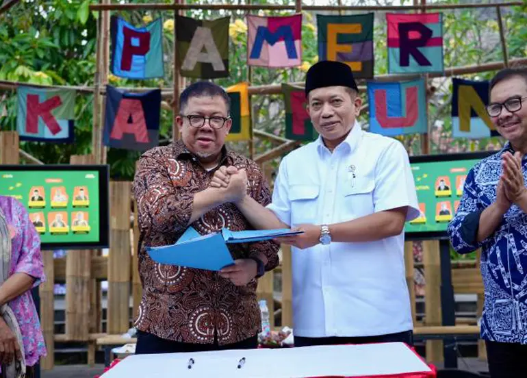 Wamenkop Dorong Komunitas Untuk Membangun Perumahan Berbasis Koperasi