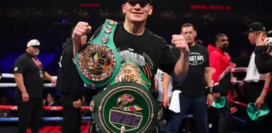 Vergil Ortiz Perpanjang Rekor Tak Terkalahkan Usai Kalahkan Erickson Lubin Lewat KO