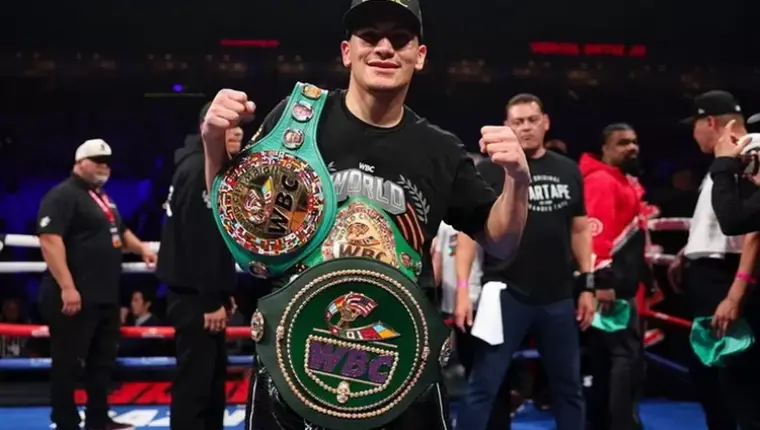 Vergil Ortiz Perpanjang Rekor Tak Terkalahkan Usai Kalahkan Erickson Lubin Lewat KO